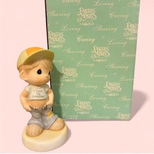 2000 Precious Moments baseball cap figurine